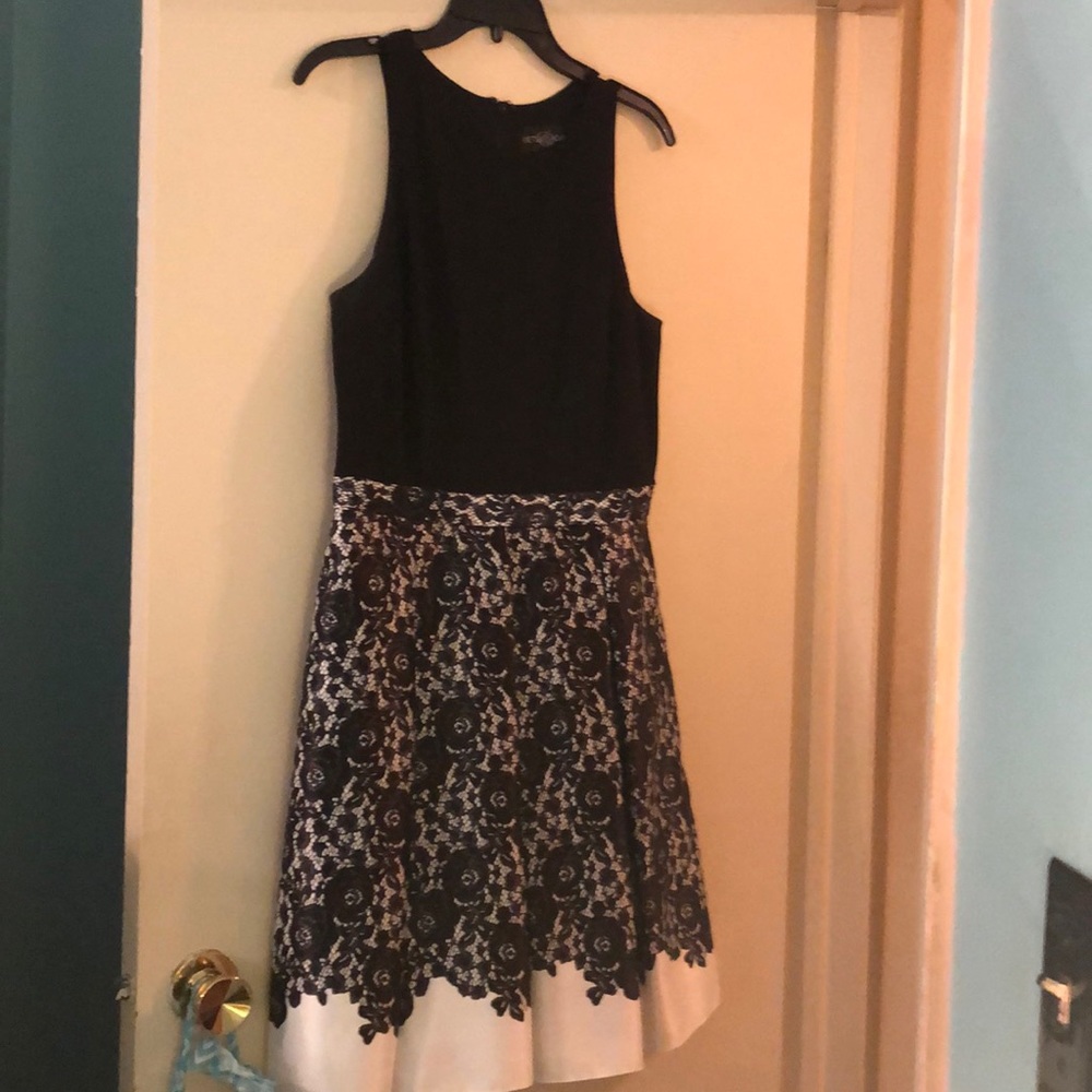 Betsy & Adam Black and White Floral Dress